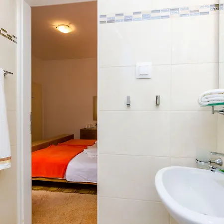 Batina 3* Дубровник