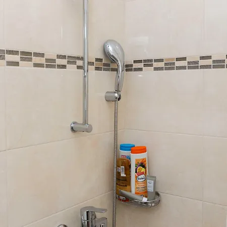 Guest house Batina 3*